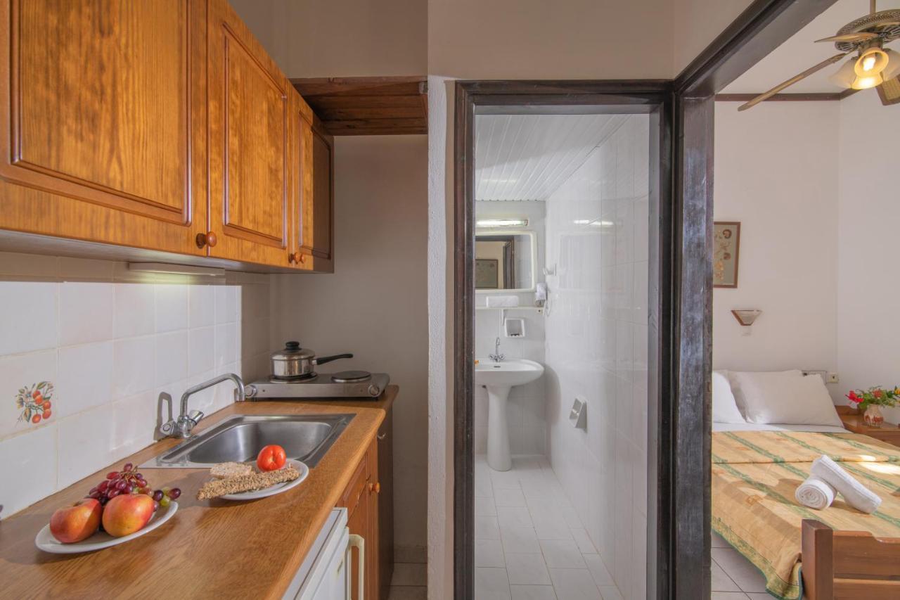 Iliostasi Beach Apartments Hersonissos  Luaran gambar