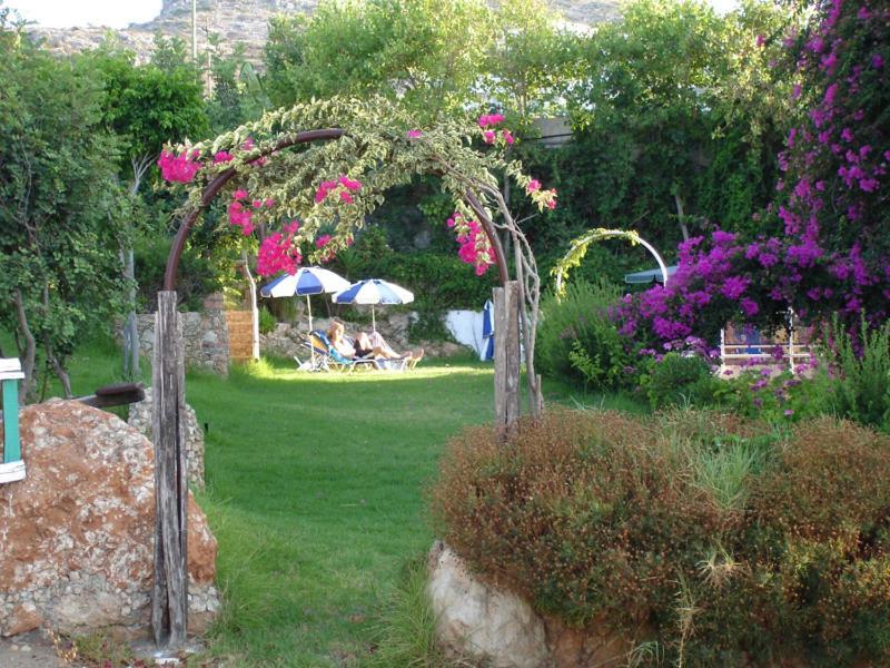 Iliostasi Beach Apartments Hersonissos  Luaran gambar