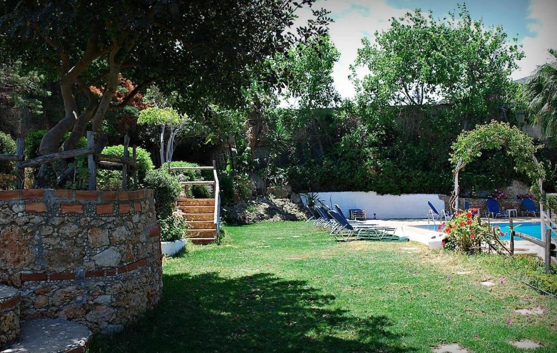 Iliostasi Beach Apartments Hersonissos  Luaran gambar
