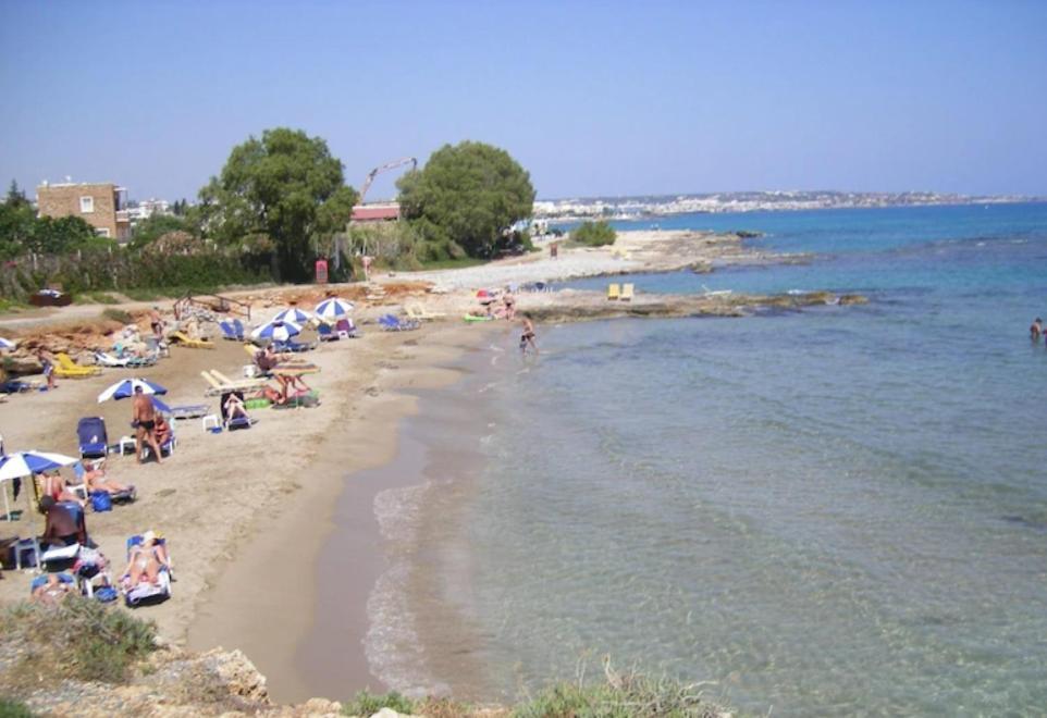 Iliostasi Beach Apartments Hersonissos  Luaran gambar