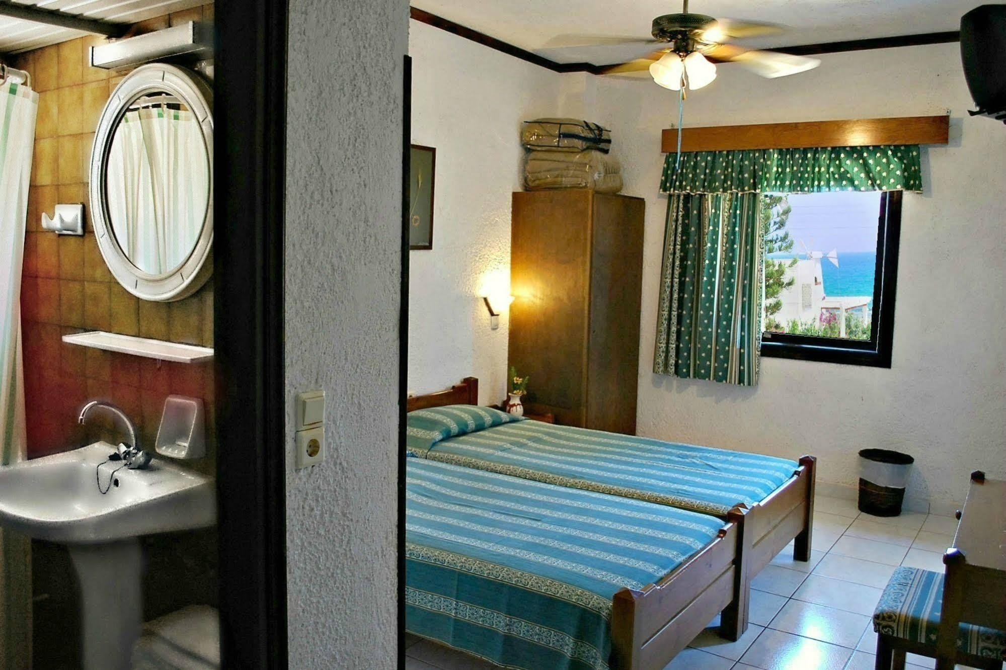 Iliostasi Beach Apartments Hersonissos  Luaran gambar