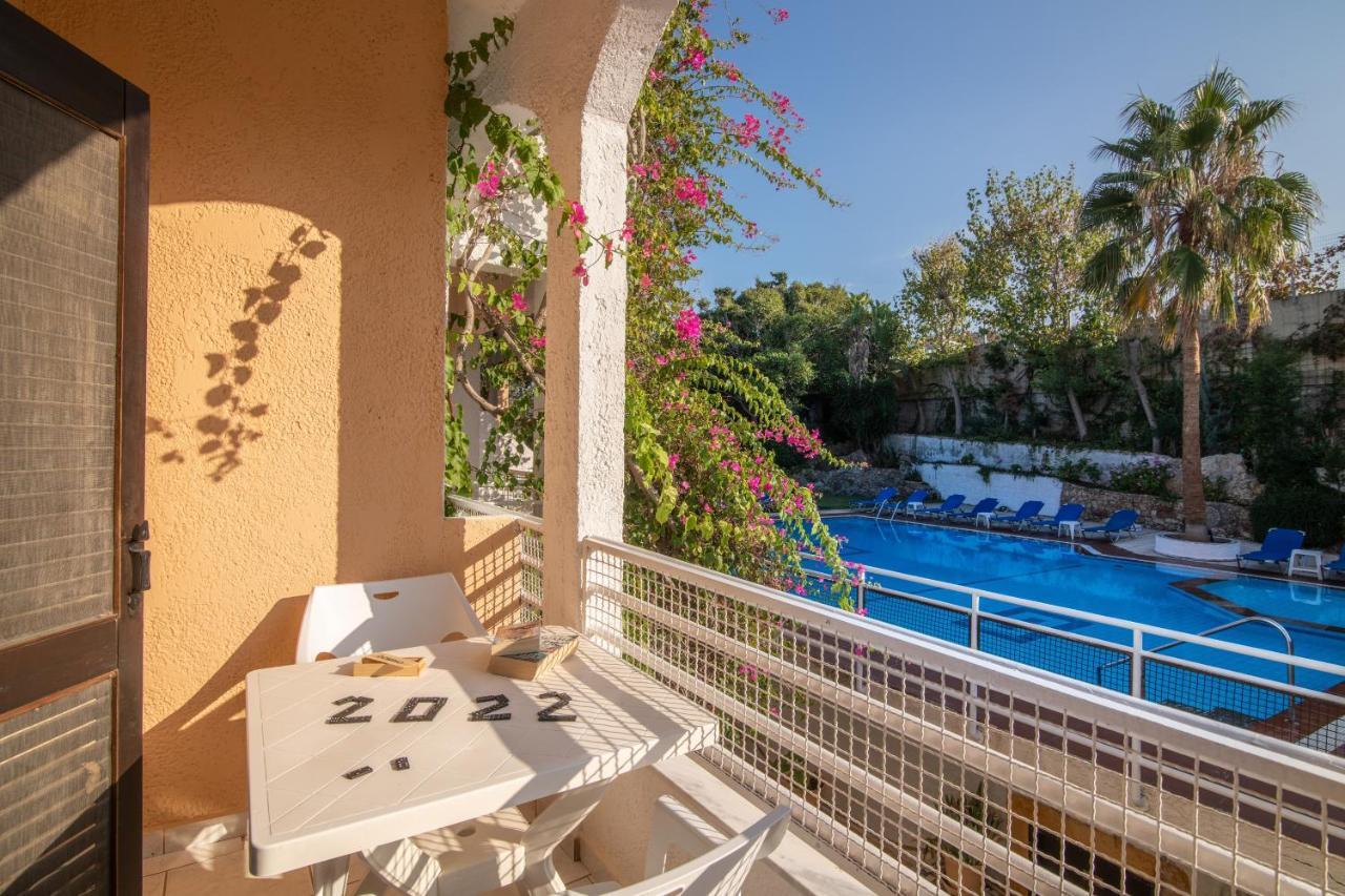 Iliostasi Beach Apartments Hersonissos  Luaran gambar