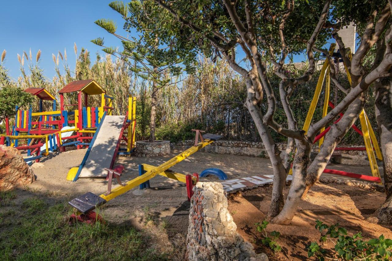 Iliostasi Beach Apartments Hersonissos  Luaran gambar