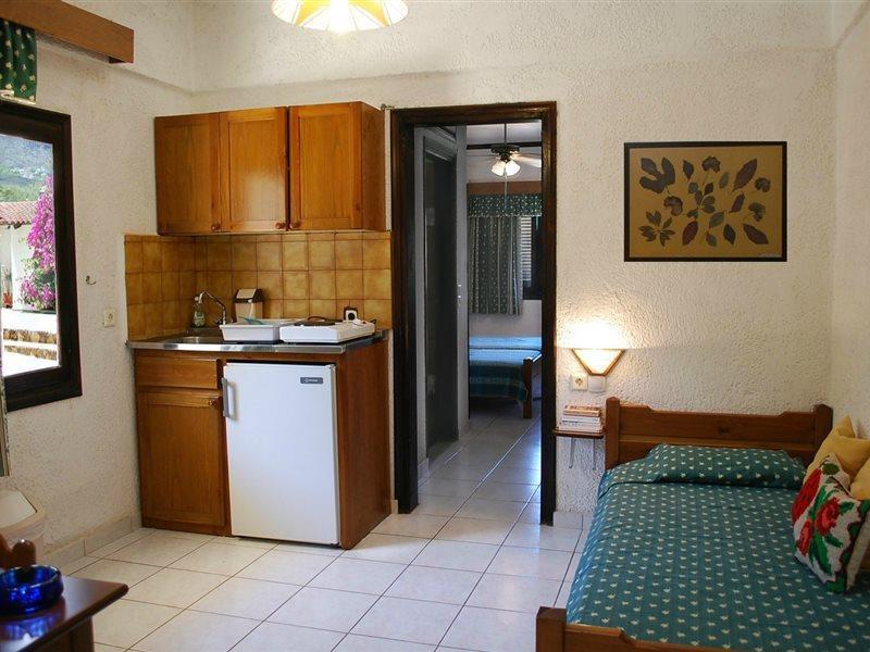 Iliostasi Beach Apartments Hersonissos  Luaran gambar